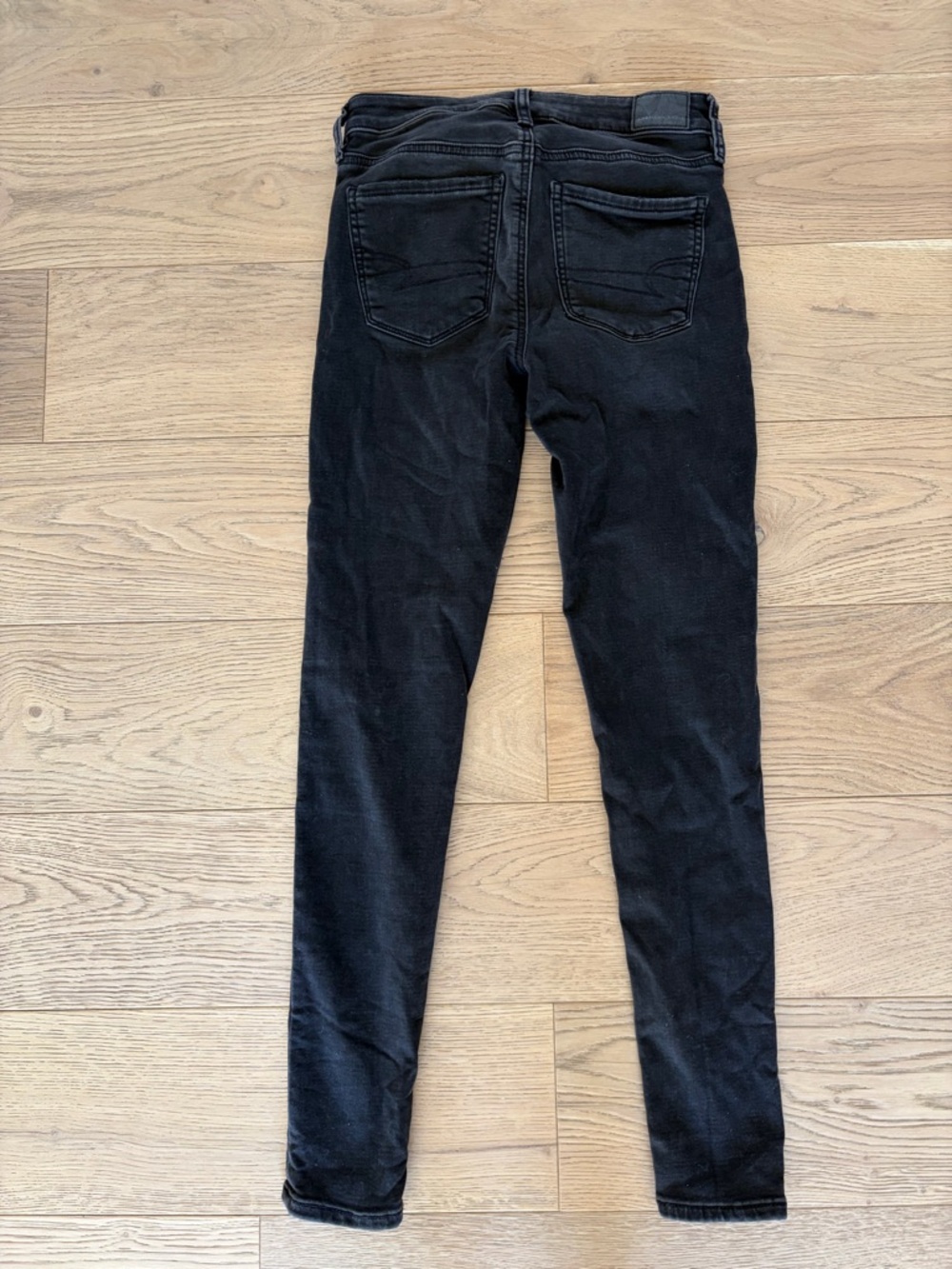 American Eagle Outfitters Black Women's Skinny Jeans - Sleek Fit